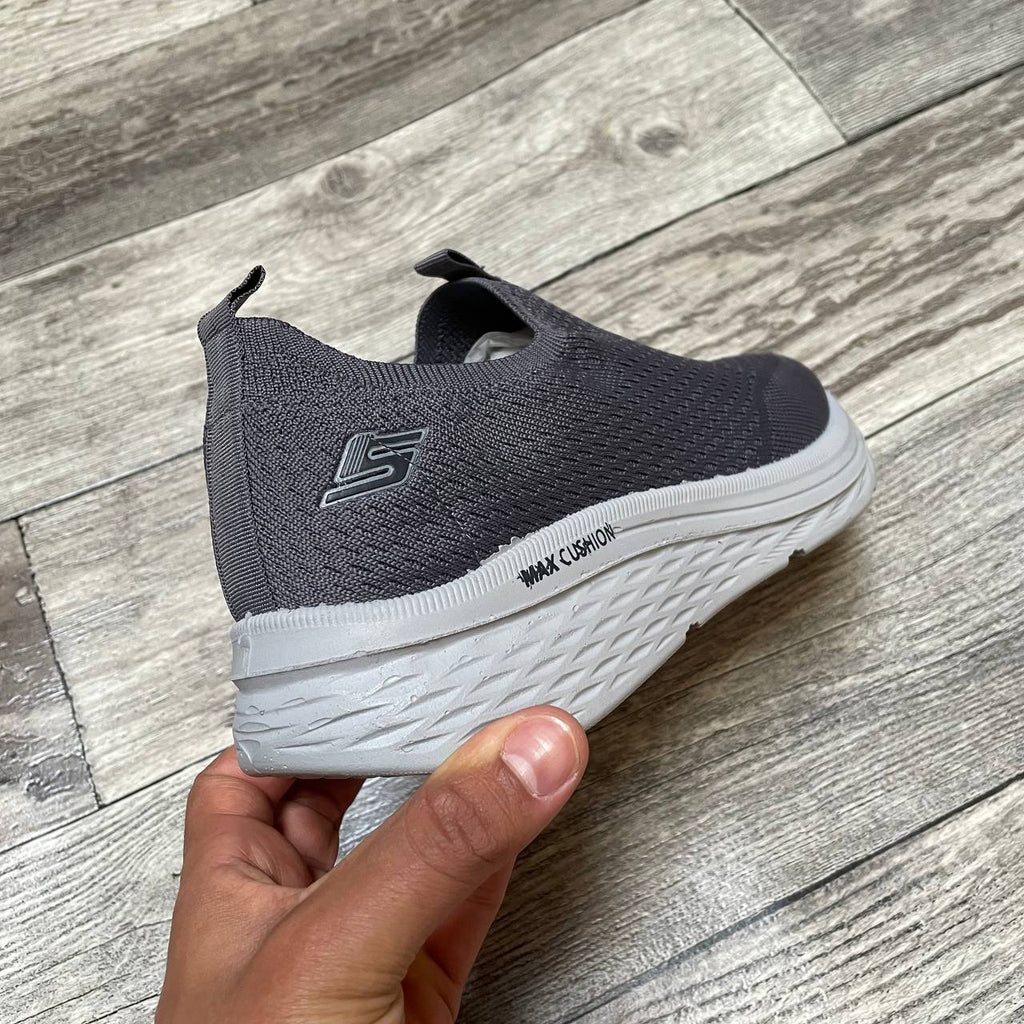 SKECHERS GOMOVING 😍