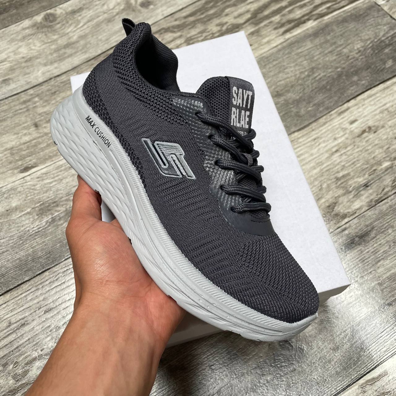 SKECHERS 😍