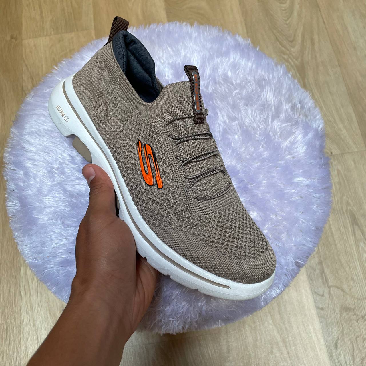 SKECHERS 😍
