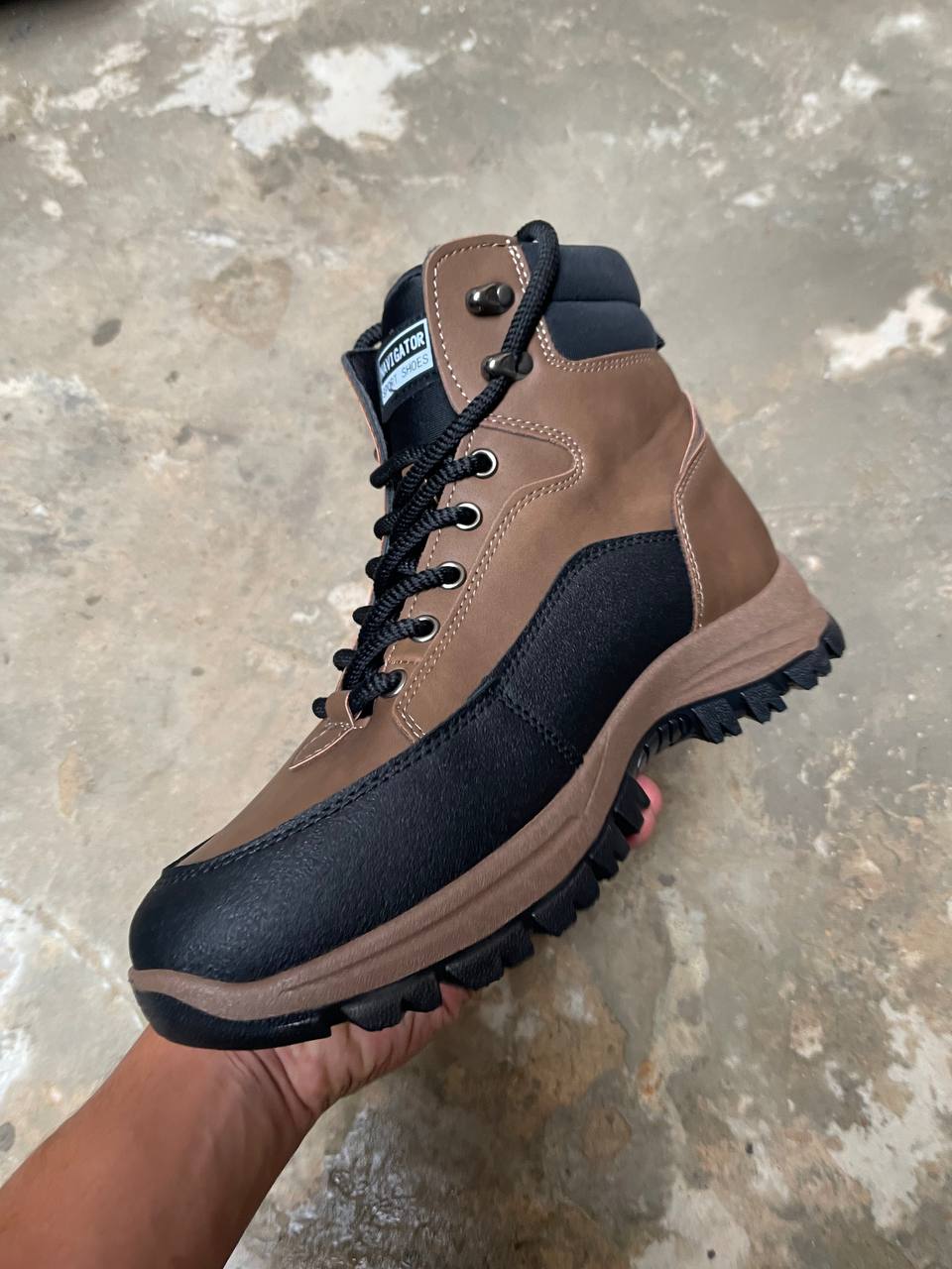 BOOTS NAVIGATOR ❄️