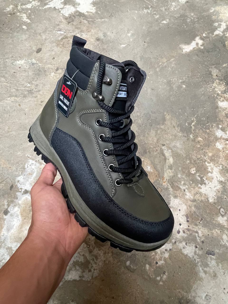 BOOTS NAVIGATOR ❄️