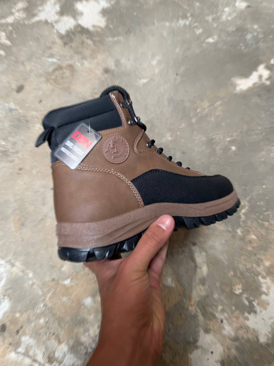 BOOTS NAVIGATOR ❄️