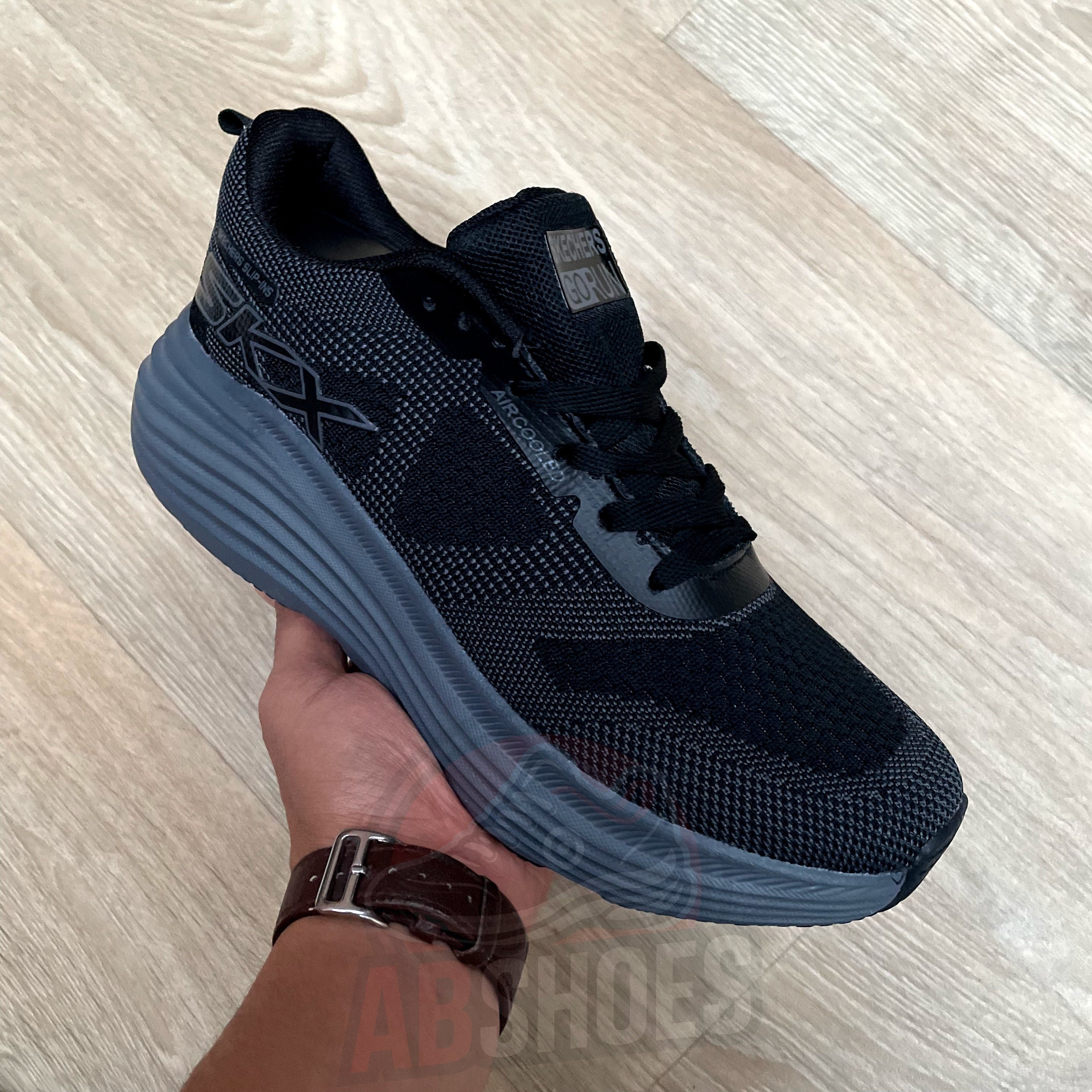 SKEACHERS GORUN 😍