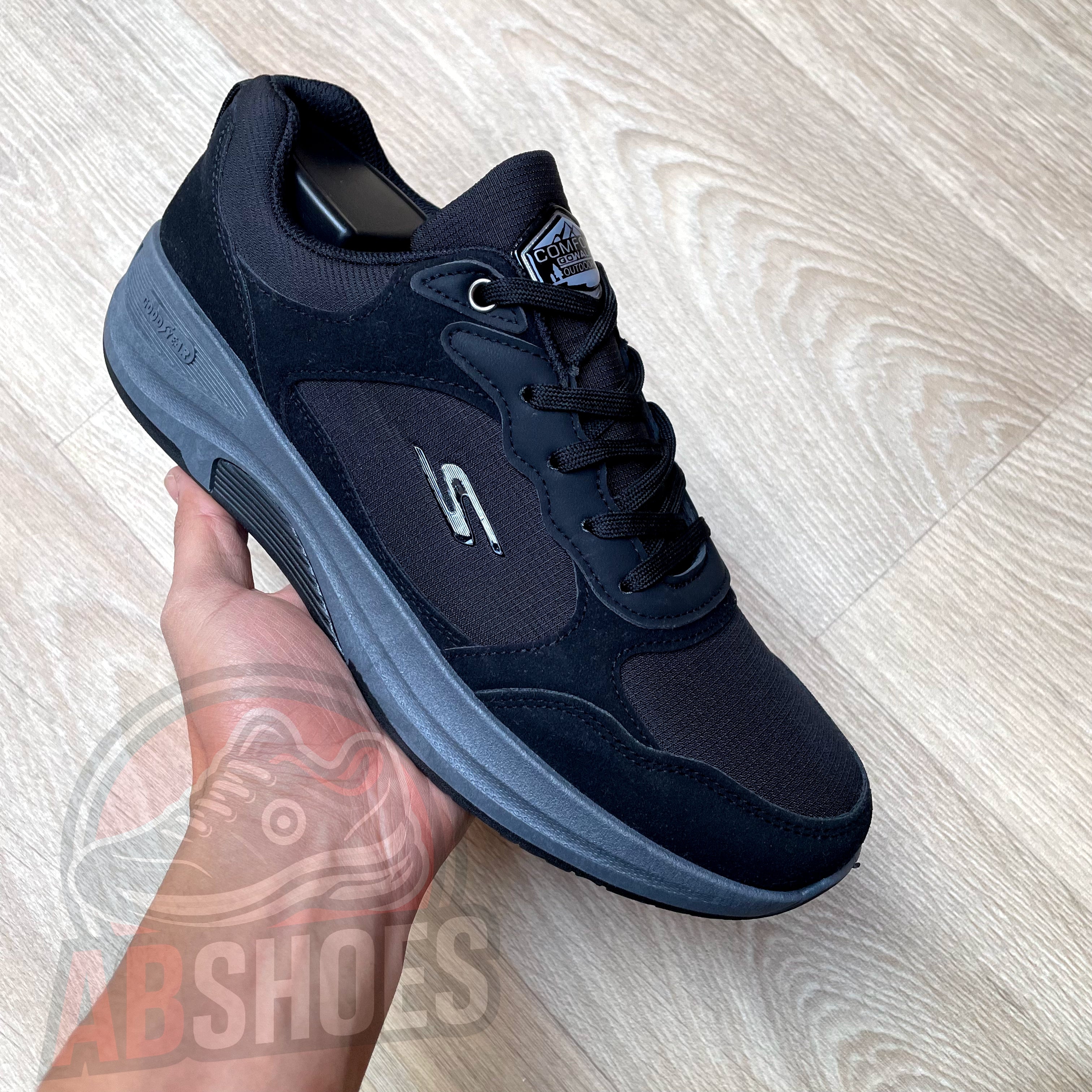 Skeachers GowaLk 😍